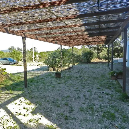 Apartment Trilocale Con Giardino *